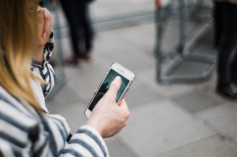 Should Students Have Phones in School?