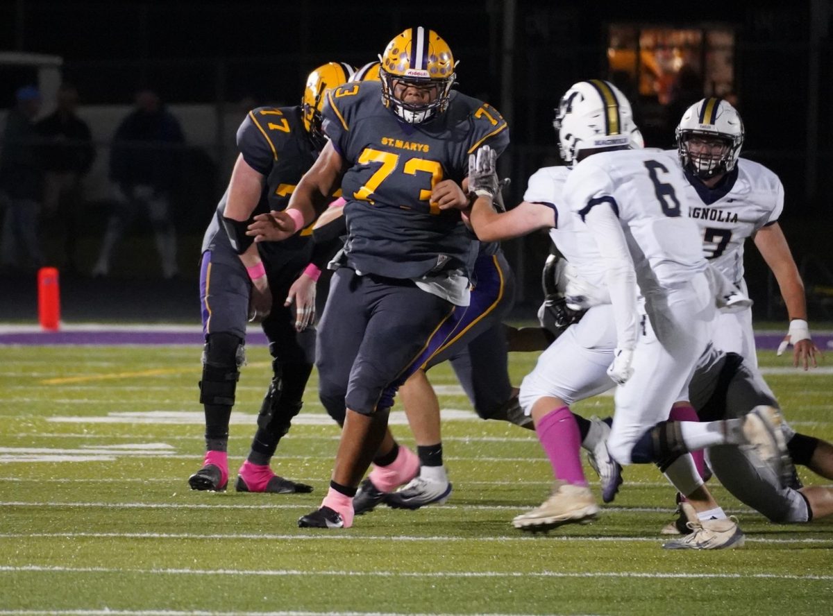 Blue Devils Celebrate Homecoming With 44-14 Victory over Magnolia