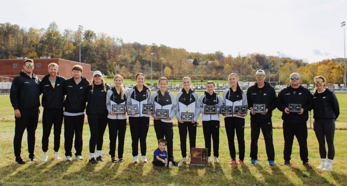 Girls Win XC State Title